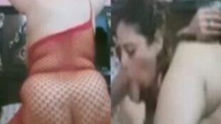 مصرية لابسة قميص احمر شبكي وهي بتتناك جامد اوي وكلام فاجر يهيج الصخر مع شرموطة العرب