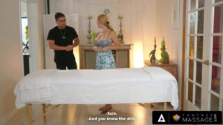 ميلف سارة فانديلا الشرموطة تمسك رجل منحرف أثناء مساج وتتناك معه بعنف سكس مترجم