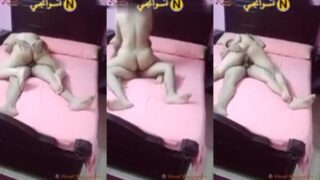 مصرية راكبة الزب وبتتنطت زي الصاروخ واهات تسمعه منه وكلام سكسي يهيج من شرموطة العرب المنحرفة
