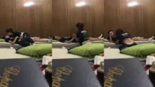 مصري واخد صحبته في فندق في شرم الشيخ وبيخليها تمص زبه وينيكها فشخها بجميع الاوضاع وهي بنت خبرة